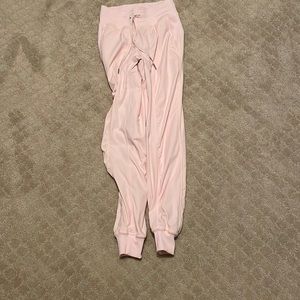 Lululemon studio pants in strawberry milkshake